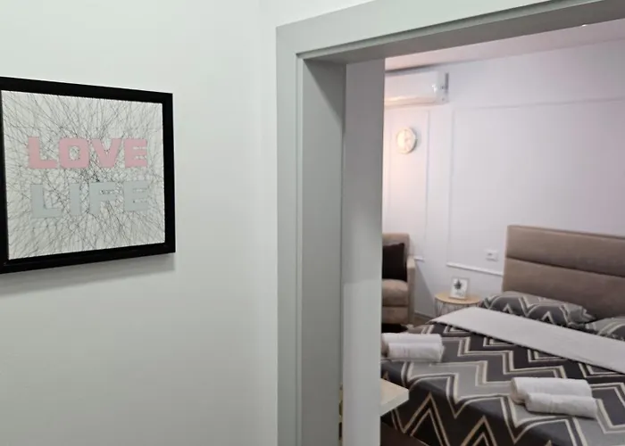 Apartment Coco's Tirana